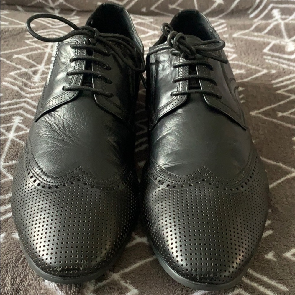 Sinio dress shoe in black leather